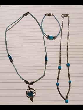 Turquoise Beaded Necklace and Bracelet Set - Women's Jewelry